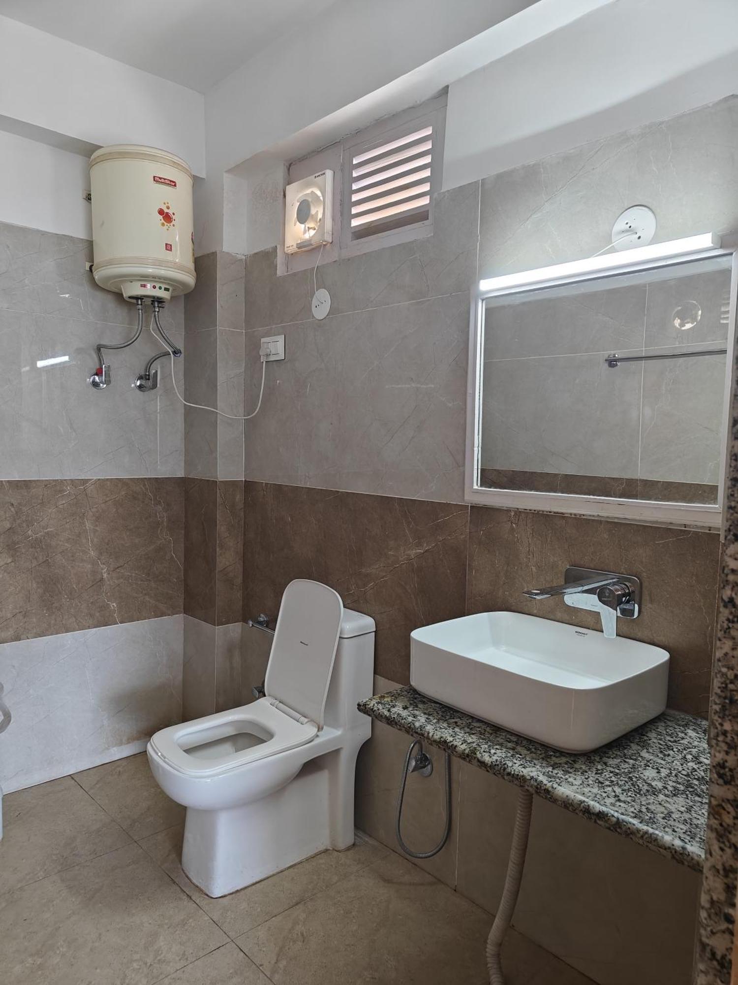 Santosh Cafe & Rooms Амритсар Экстерьер фото